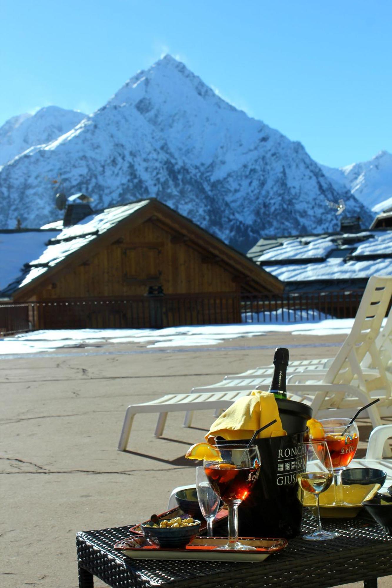 Hotel La Belle Etoile Les Deux Alpes Exterior foto